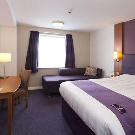 Premier Inn Southampton Airport North Stoneham Exteriér fotografie